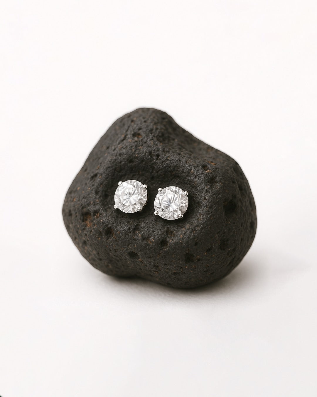 Solea Studs Earrings